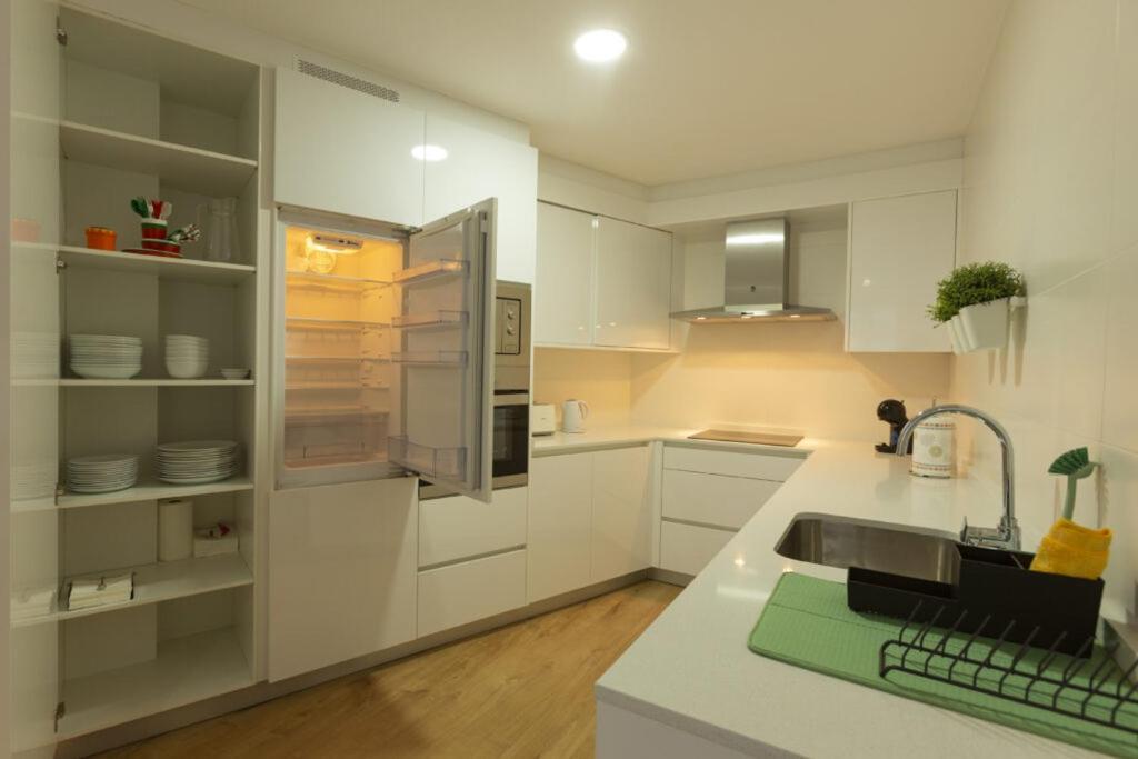 Apartamento Confot / Sbhome 노야 외부 사진