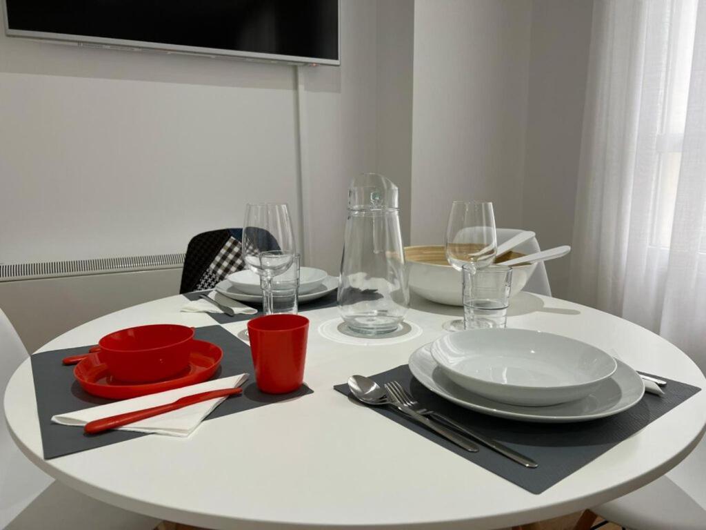 Apartamento Confot / Sbhome 노야 외부 사진
