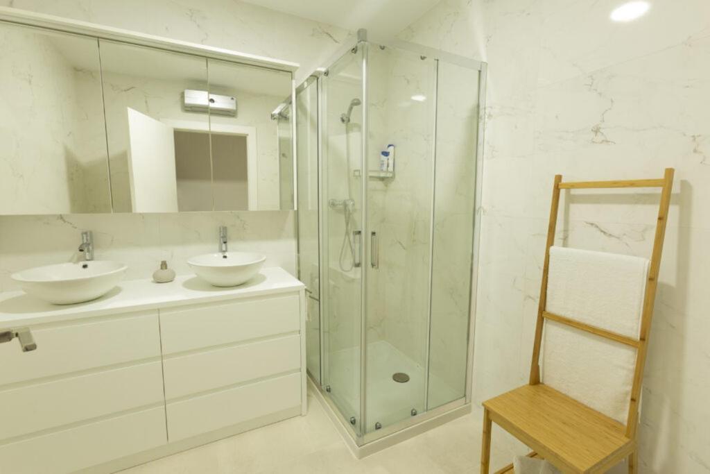 Apartamento Confot / Sbhome 노야 외부 사진